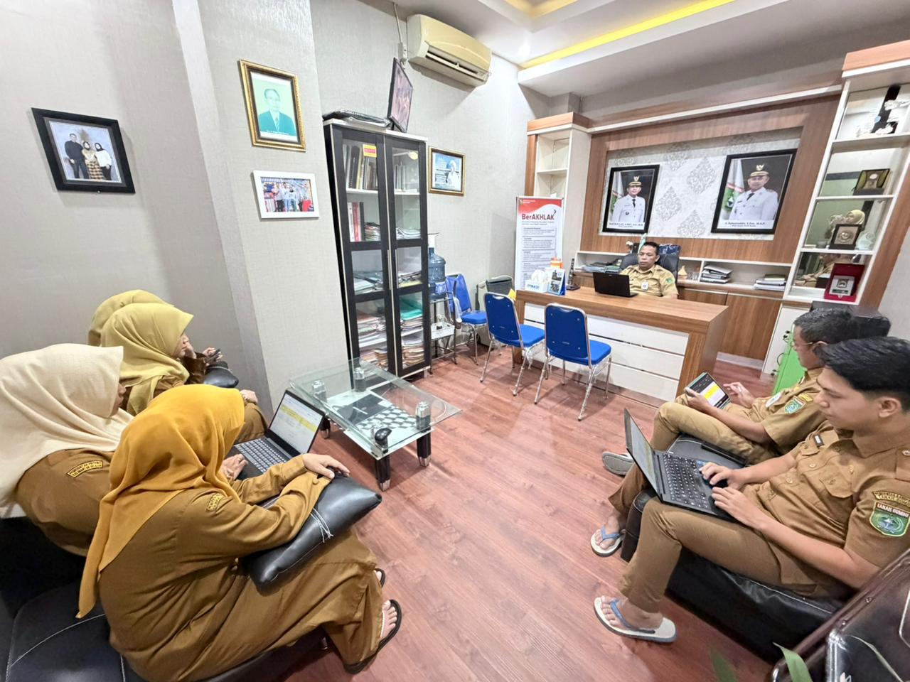 LAPORAN HARIAN BAGIAN ORGANISASI