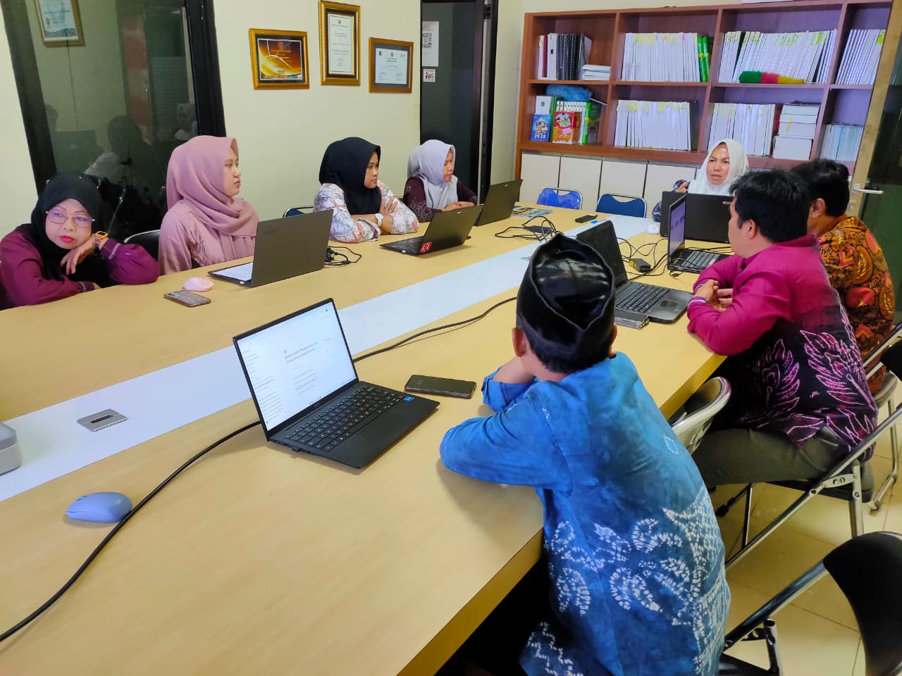 LAPORAN HARIAN BAGIAN ORGANISASI