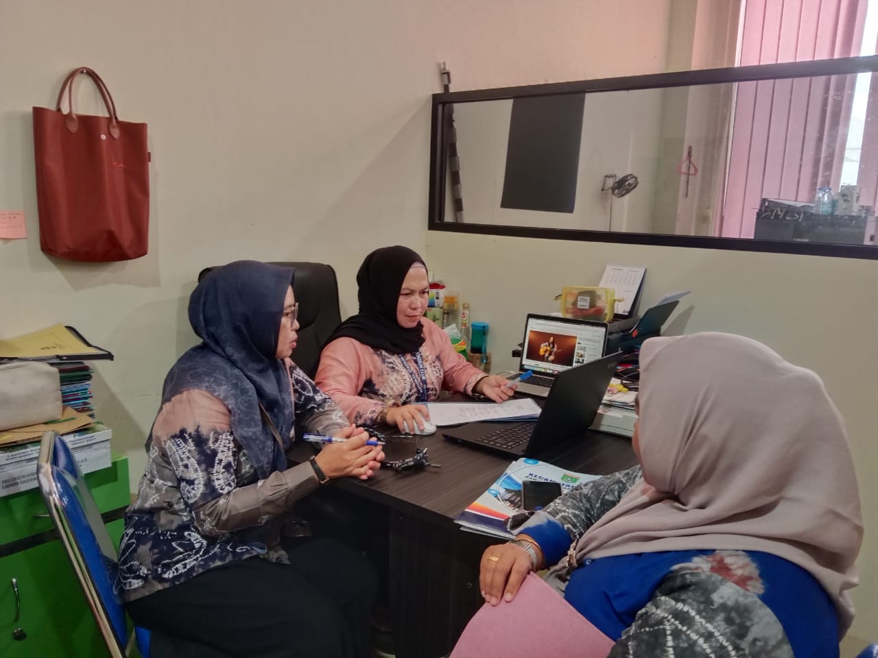 LAPORAN HARIAN BAGIAN ORGANISASI