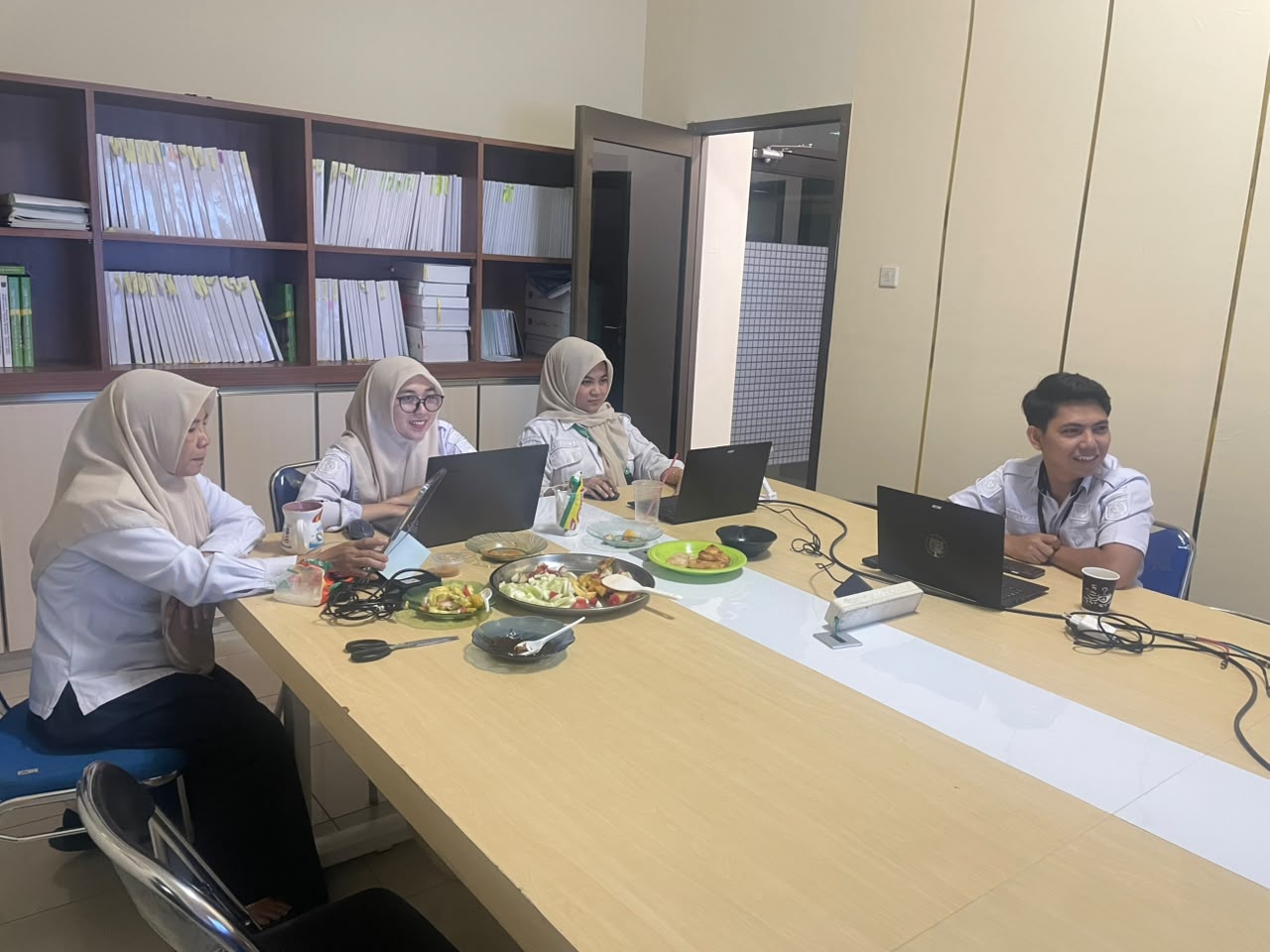 LAPORAN HARIAN BAGIAN ORGANISASI