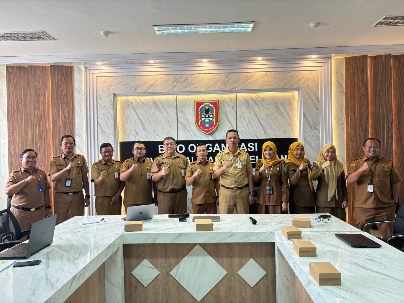 LAPORAN HARIAN BAGIAN ORGANISASI