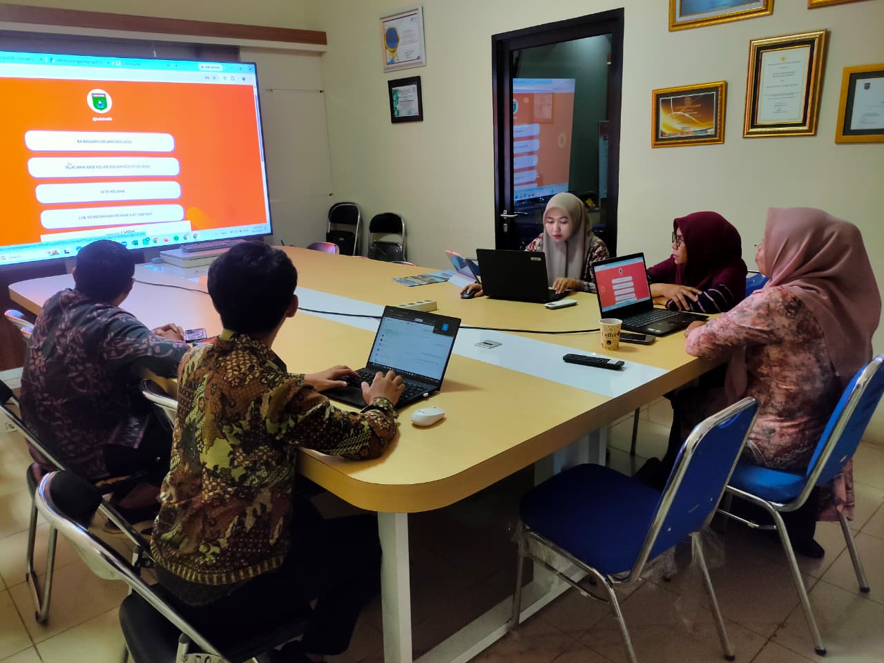 LAPORAN HARIAN BAGIAN ORGANISASI