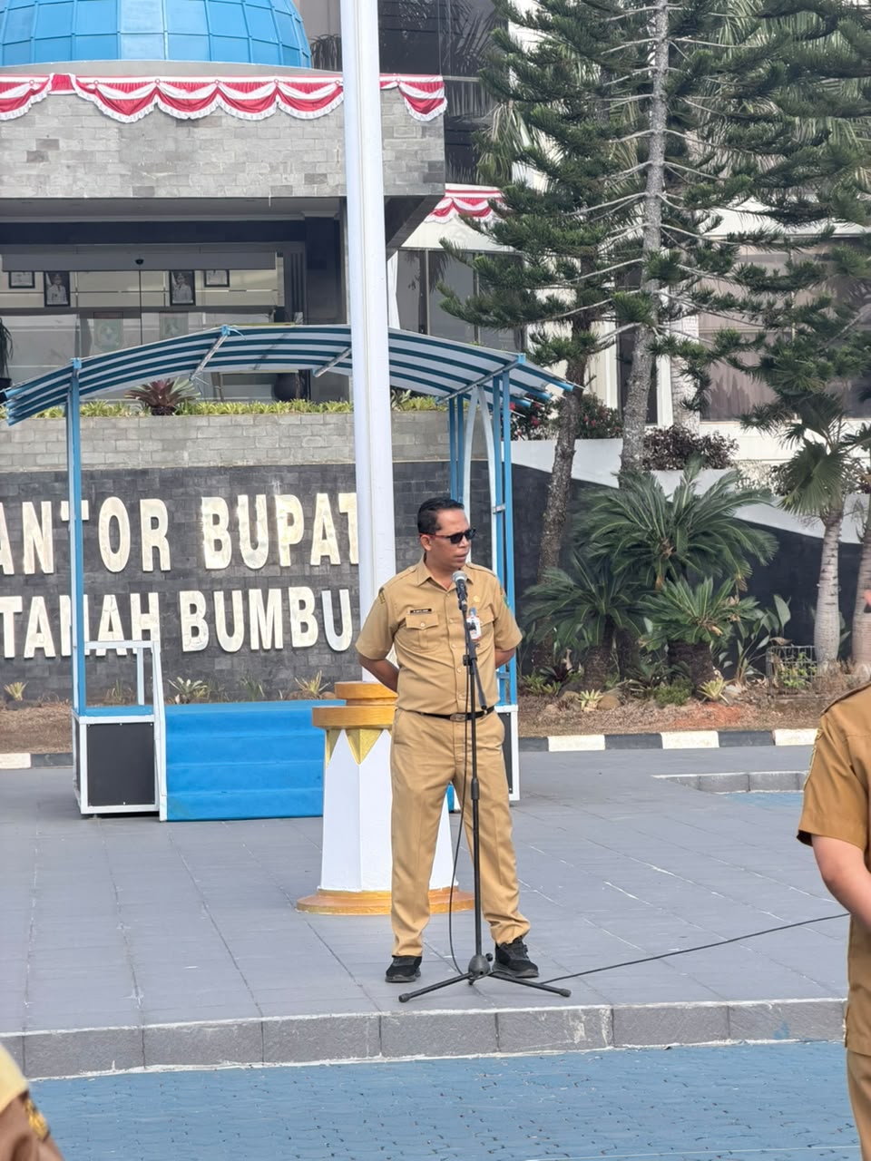 LAPORAN HARIAN BAGIAN ORGANISASI