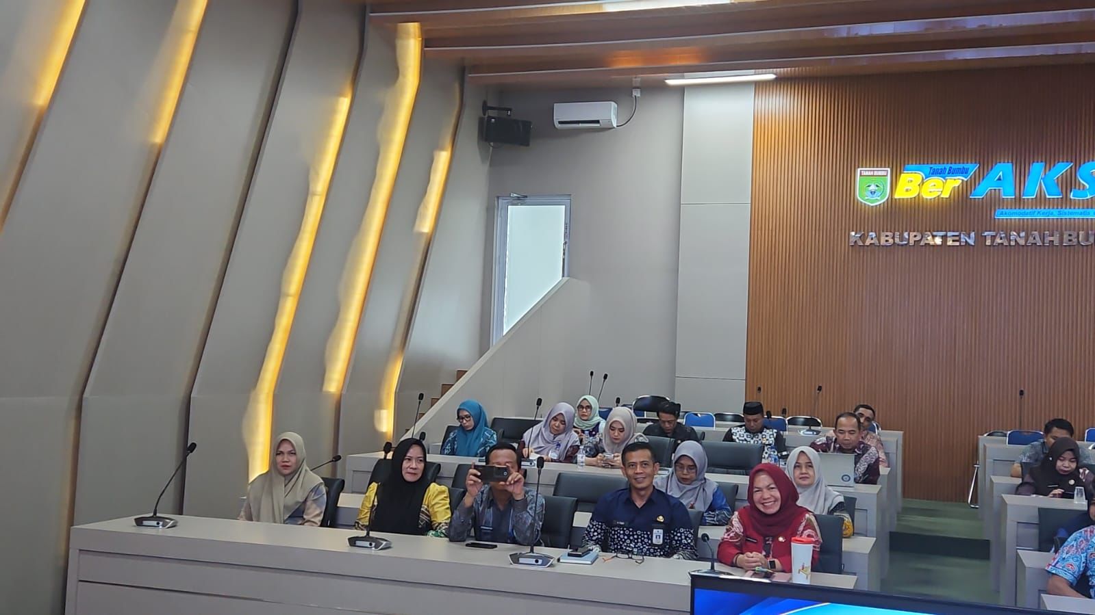 LAPORAN HARIAN BAGIAN ORGANISASI
