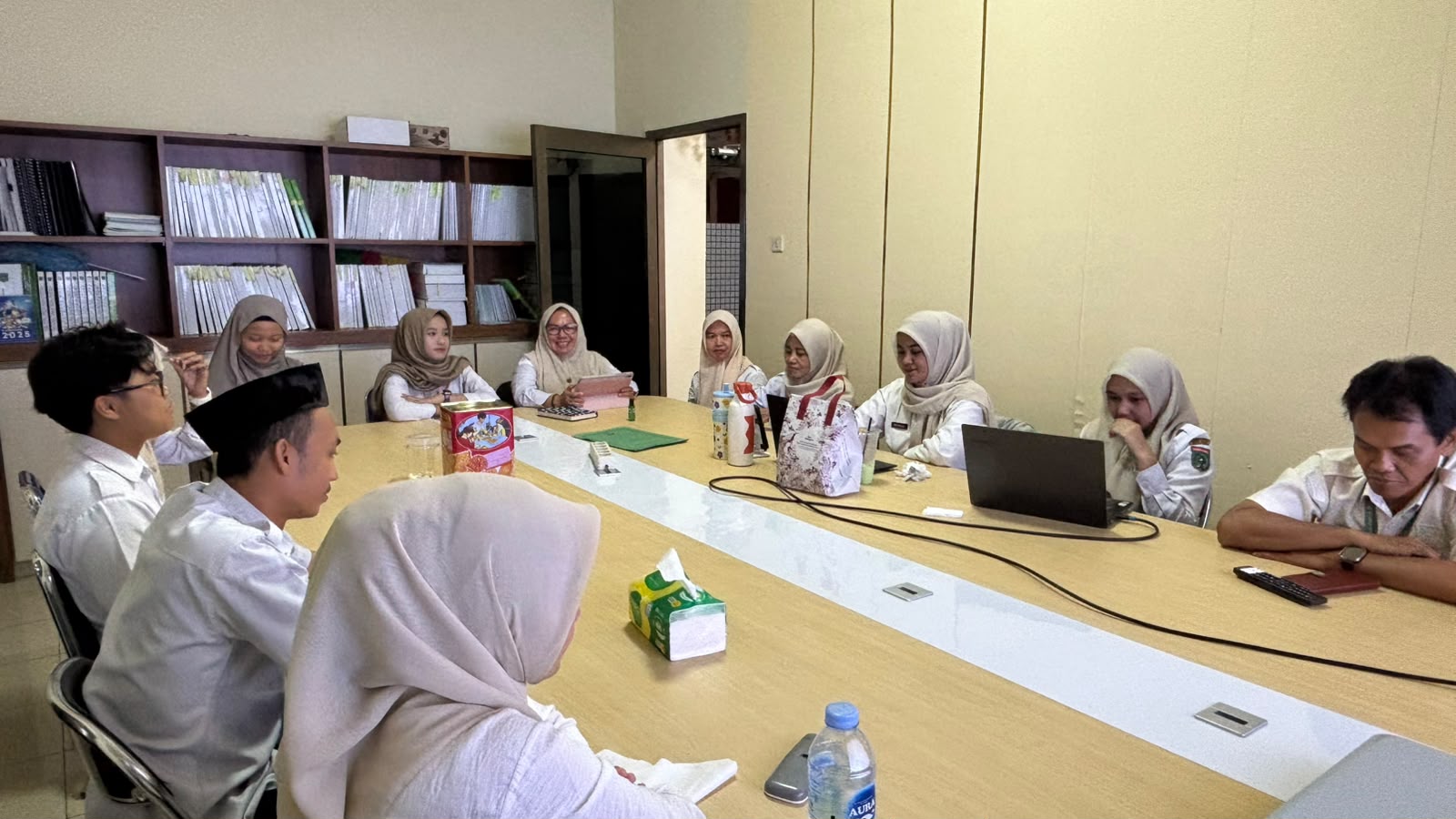 LAPORAN HARIAN BAGIAN ORGANISASI