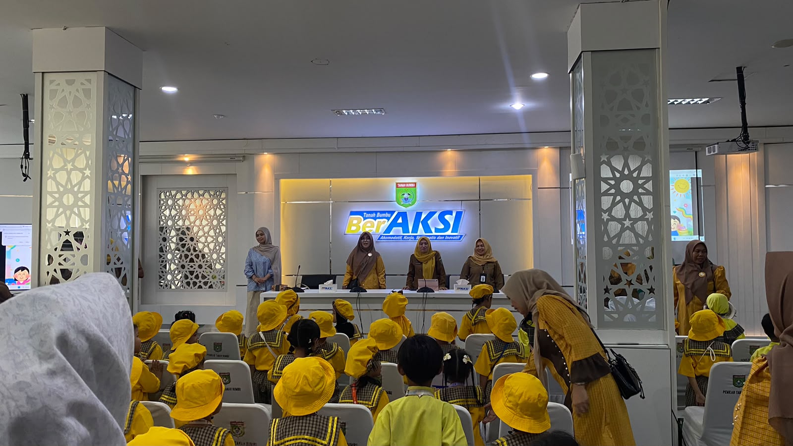 LAPORAN HARIAN BAGIAN ORGANISASI