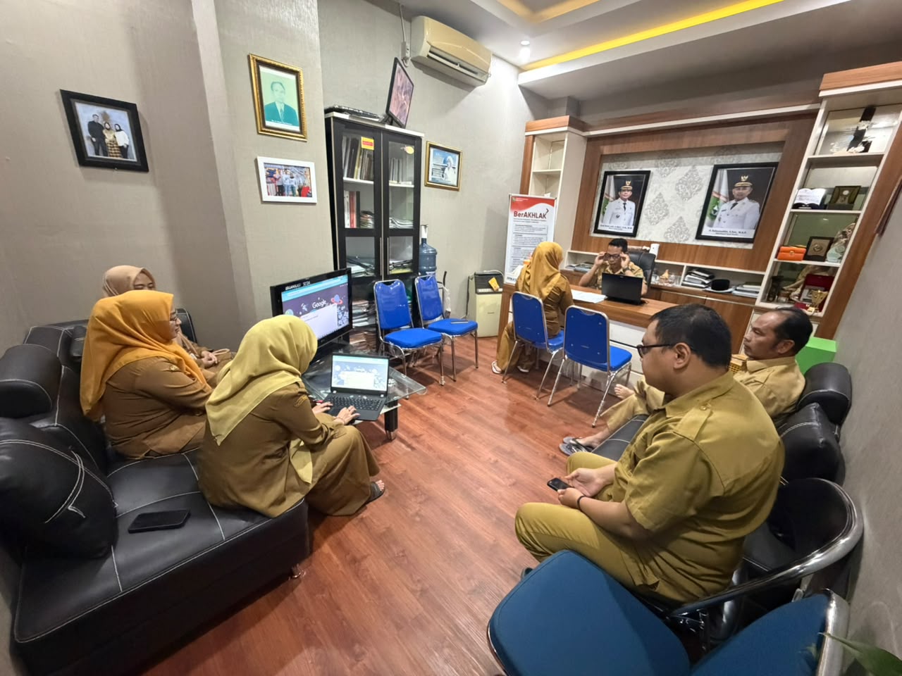 LAPORAN HARIAN BAGIAN ORGANISASI