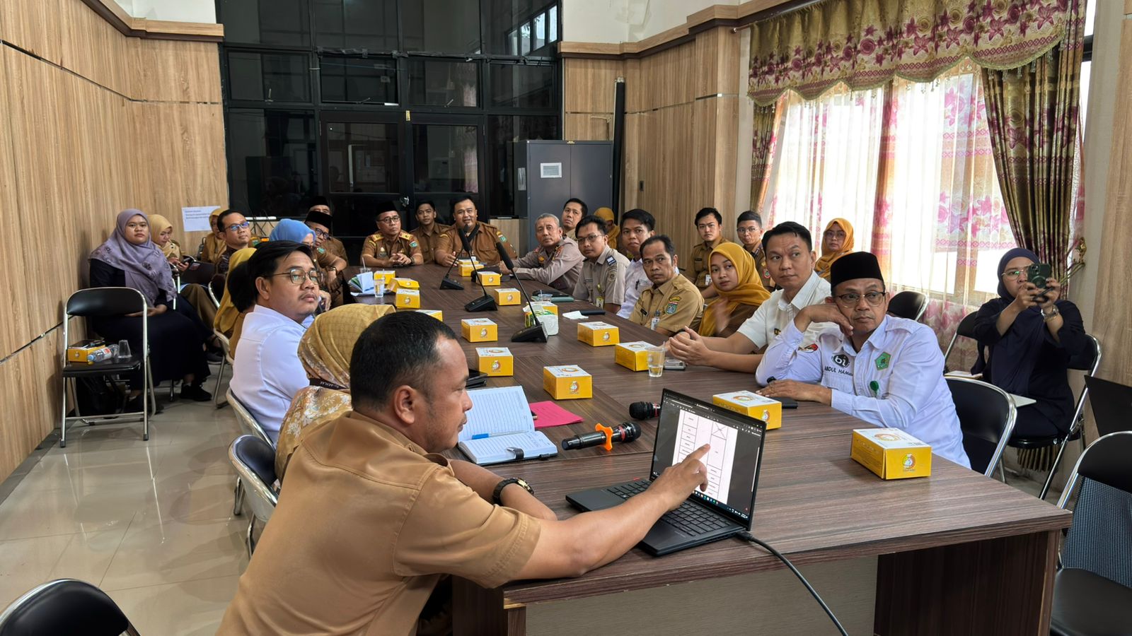 LAPORAN HARIAN BAGIAN ORGANISASI